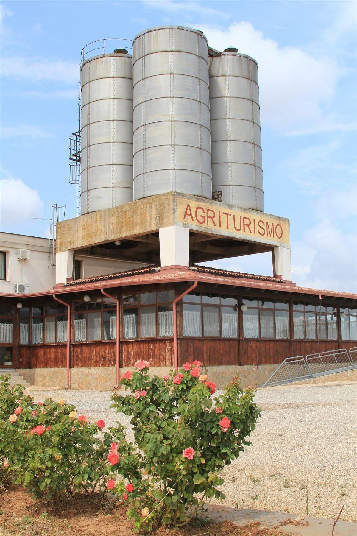Agriturismo Silos Agri Villa San Severo Exterior photo